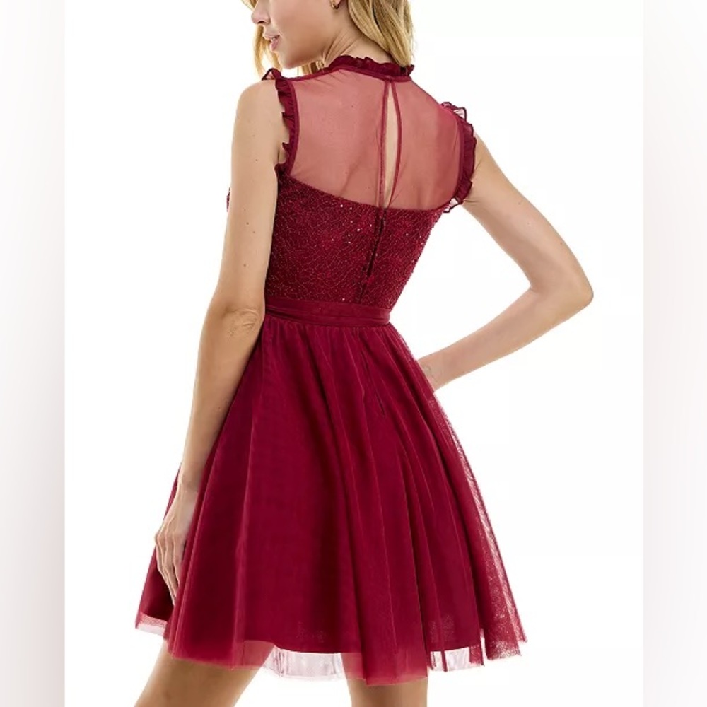City Studios Juniors' Illusion Fit & Flare Dress Size 3/4 New - Picture 3 of 10